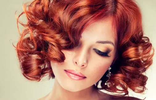 唇色不要过深 橘色粉色更适合女孩