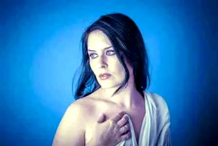 日系清透芭比眼妆教程 化身香香花仙子