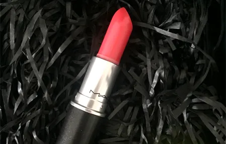 MAC pretty boy试色 深唇照样西柚起来