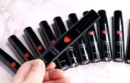 学生党唇釉推荐 无法抗拒的六款唇釉