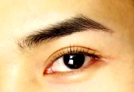 怎么贴双眼皮贴 无痕迹双眼皮贴教程