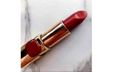 欧莱雅口红枫叶红 LOREAL RB301枫叶红试色
