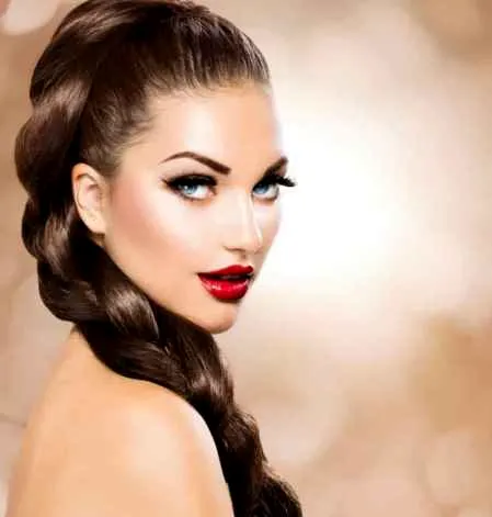 如何画混血大眼妆 简单教程变身摩登女郎