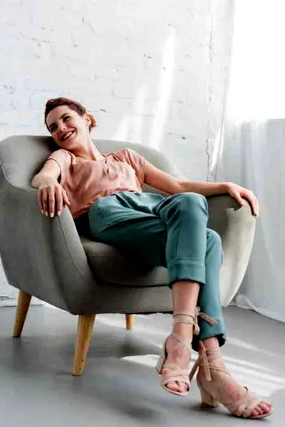 韩国时尚彩妆图片LOOK 腮红轻抹俏佳人