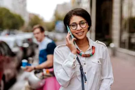 万圣节可爱女生妆容怎么画 适合新手的化妆教程