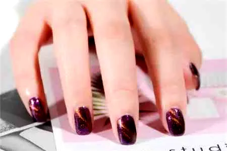 甲油胶刷头变硬怎么办 甲油胶刷子怎么清理