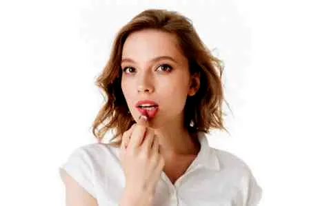 韩式无心机裸妆化妆步骤 清纯大眼+甜美妆感