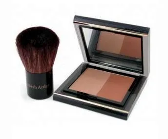 什么牌子的粉饼好用 2013年粉饼品牌排行榜为你解答