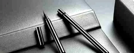 眼线笔是如何使用的 眼线笔是如何使用的