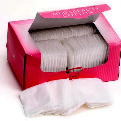 化妆棉卸妆的正确用法​ 化妆棉卸妆时候要打湿吗