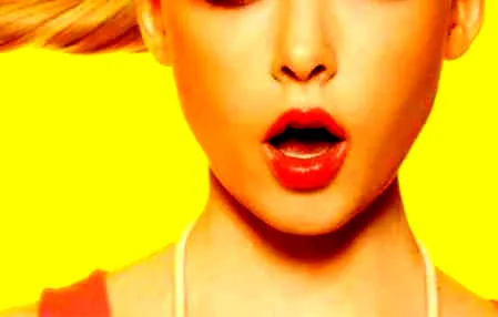 补妆怎么补 唇妆眼妆底妆不相同