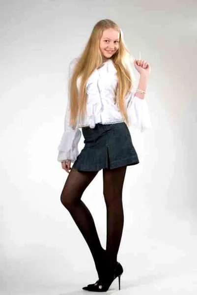 简单生活淡妆步骤教程 新手上班族快速学