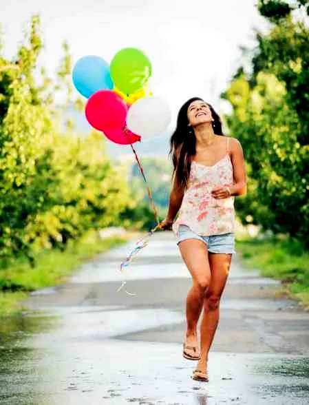 眼妆的画法教程 告别平淡彩色眼尾画出来