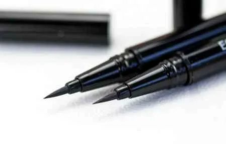 眼线笔干了放水里泡多久 眼线笔画不出来怎么办