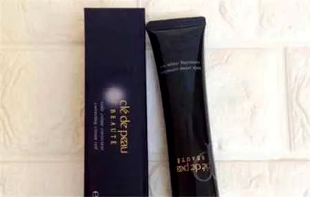 cpb隔离开封一年还能用么 隔离霜每天都要使用吗