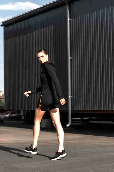 韩国卧蚕大眼妆的画法 瞬间减龄提升摩登气质