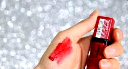 妙巴黎哑光唇釉1号是什么颜色 ​妙巴黎哑光唇釉1号试