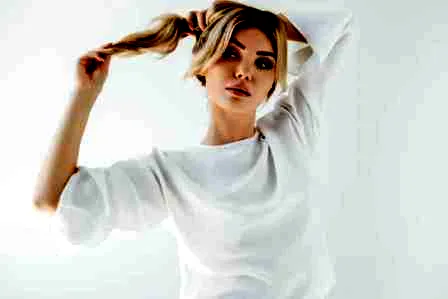 菜鸟怎么轻松画好韩式眼线 化妆达人教你画法打造清新佳人