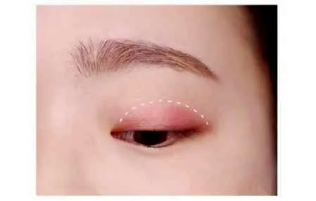 单眼皮桃花妆怎么画 单眼皮也能拥有桃花眼