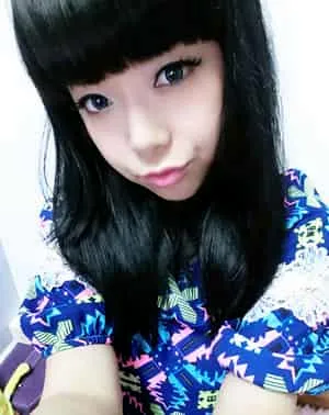 韩国芭比娃娃妆如何画 营造陶瓷般清透美肌