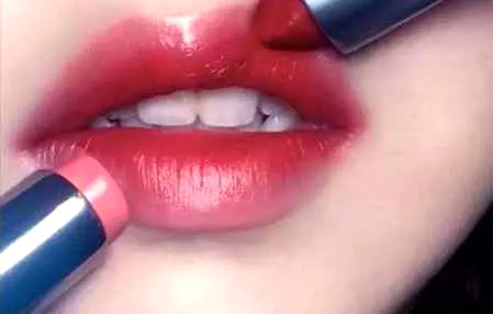 口红怎么涂叠加色 口红叠加色使用技巧