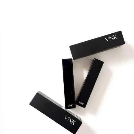 vnk口红什么档次 倡导回归妆容的本质