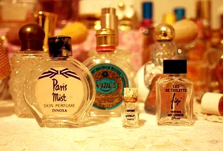 浓香水是什么意思 香水浓度的划分有哪些