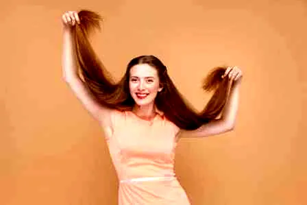 超模重口味舞台烟熏妆 另类妆容显霸气