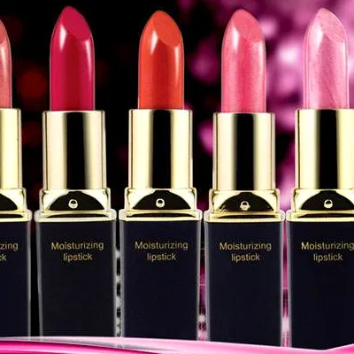 怎么涂口红不沾杯 怎么涂口红持久不掉色