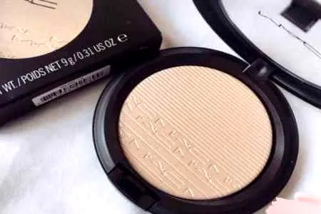 mac生姜高光用在散粉后吗 mac生姜高光的使用方法