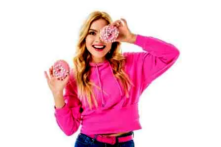 吴奇隆情侣搭档马苏 演绎时尚浪漫妆容