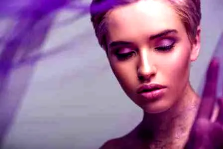 2014春夏唇妆流行色 橘色口红点亮双唇