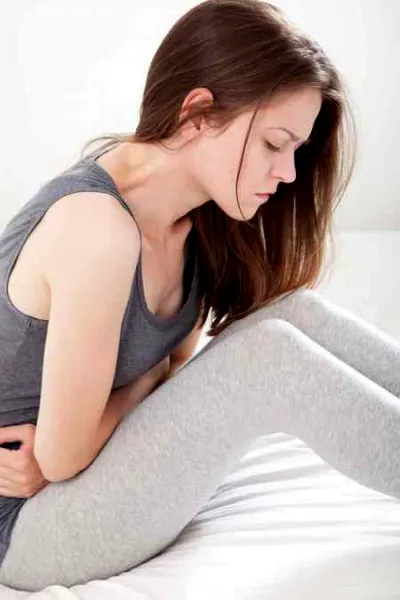 教你如何画大眼芭比娃娃妆 减龄少女风美妆