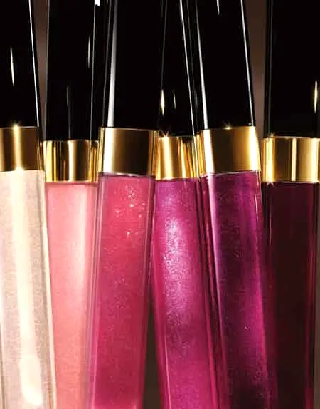 香奈儿夏季全新彩妆晶亮唇蜜系列 演绎诱人唇妆
