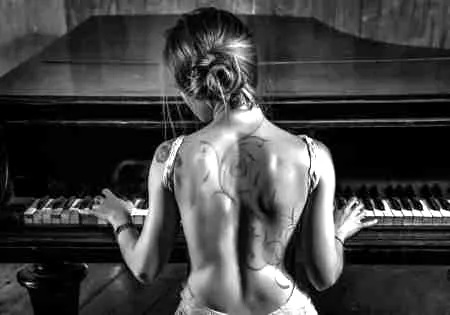 清新小烟熏气质妆容画法 超详细教程让你化妆不再难