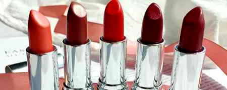 脸色黄用什么颜色的口红 选对颜色才能更美