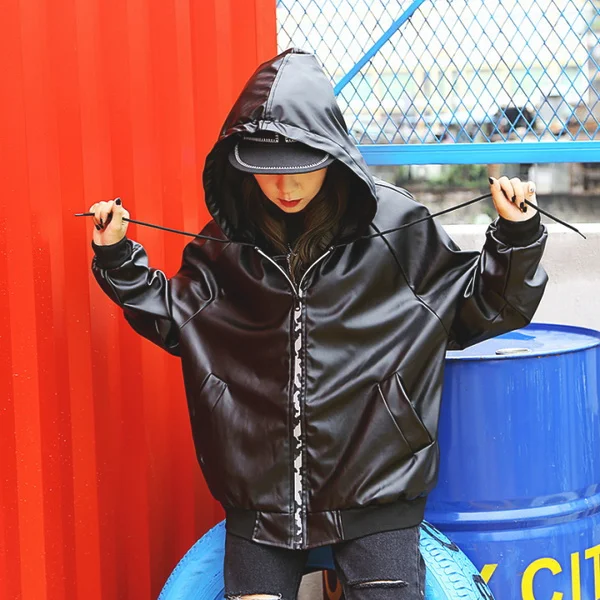 帅气机车夹克搭配，酷Girl专属流行