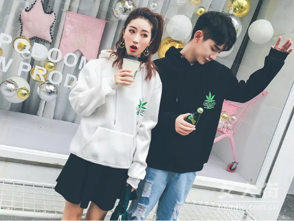 冬季情侣装，洒狗粮这样穿才对！