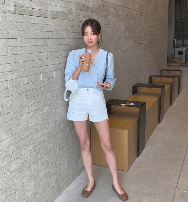 简约气质宝妈的夏日基础色日常穿搭