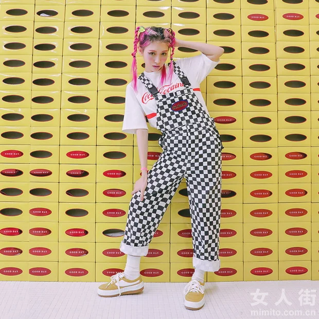穿上背带裤，你就是20岁小仙女
