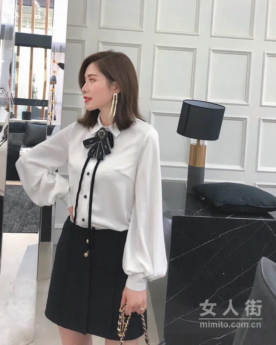 女性衬衫搭配，春季经典时髦感穿搭