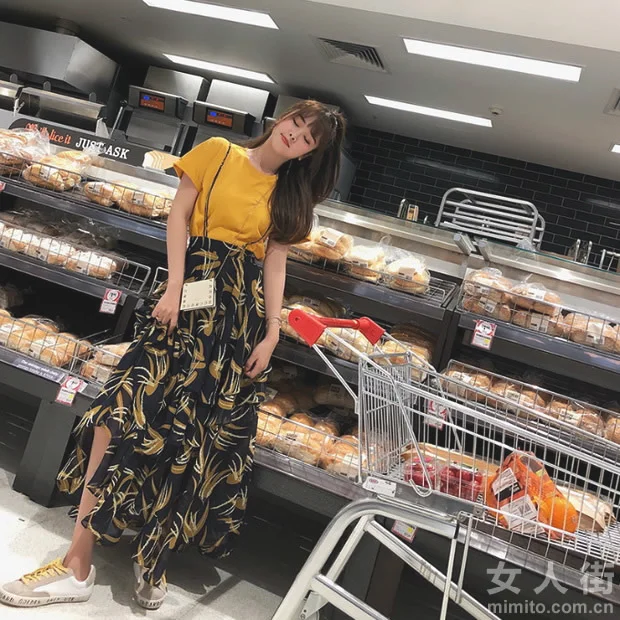 美出新高度的半身裙，塑造活力少女感
