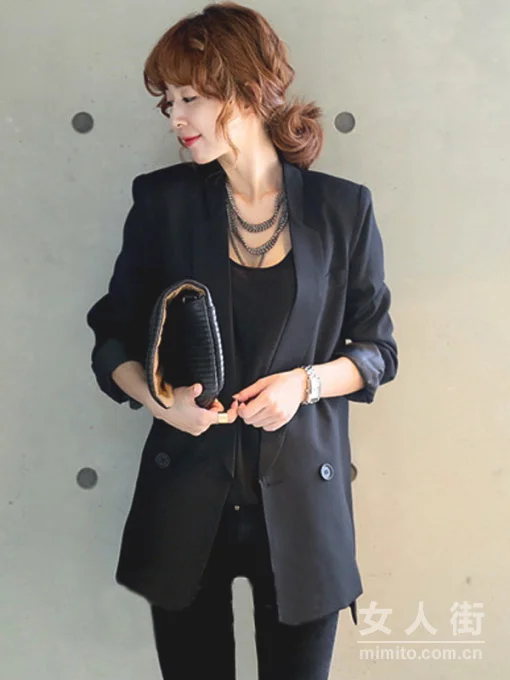 平胸妹子小西服穿搭，穿出高级性感效果
