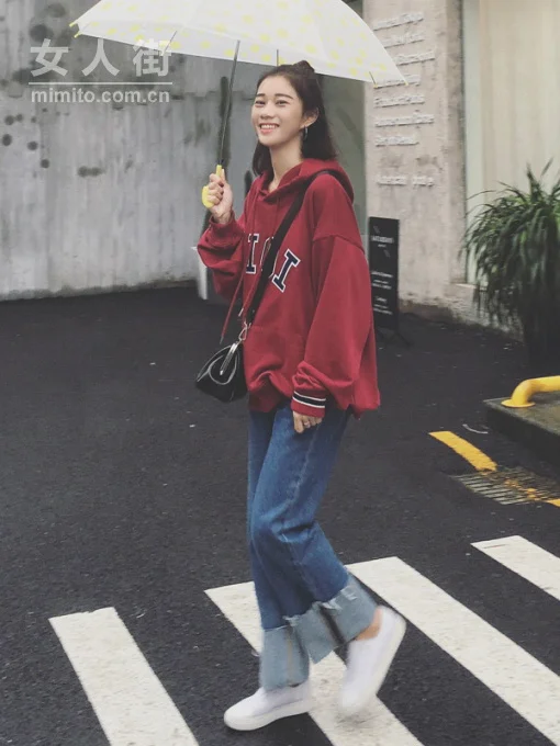 【搭配课堂】牛仔裤的十大时尚穿法