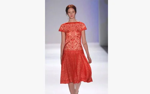 冬天女生怎么搭配衣服_冬天如何搭配服装