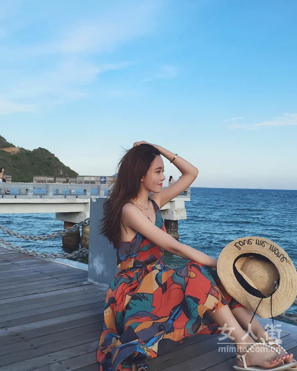 性感潮流吊带连衣裙，要你好看