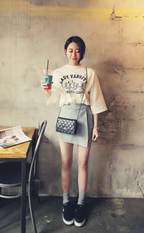 包臀裙如何搭配上衣 包臀裙搭配平底鞋