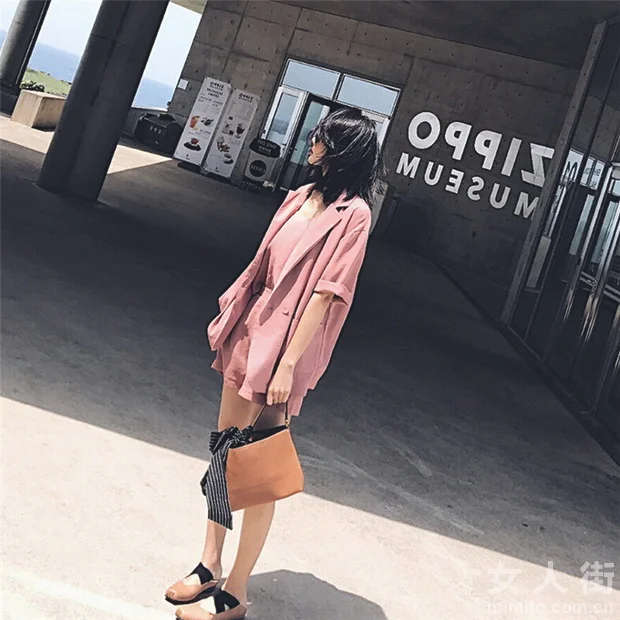解锁西装穿搭大法，你也能变身高级Girl