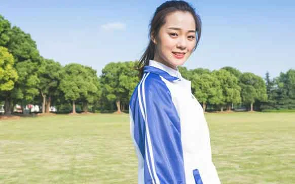 开服装店前景如何