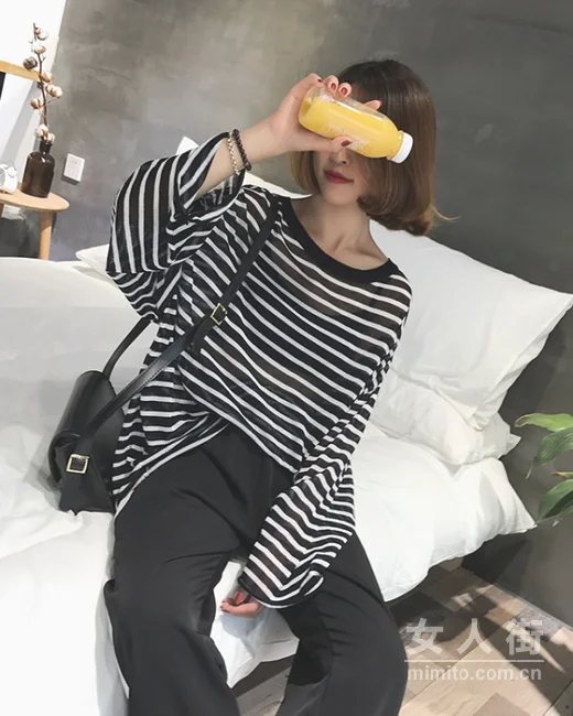 早秋针织衫搭配示范：知性的成熟范儿